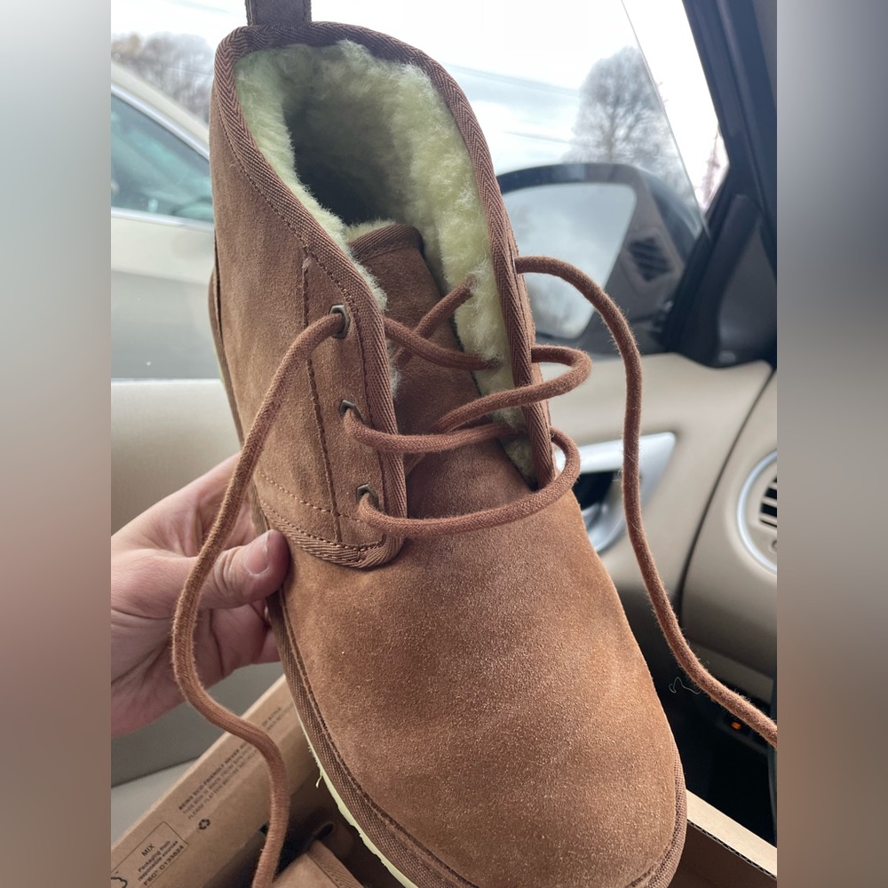 UGG Neumel Sz 10